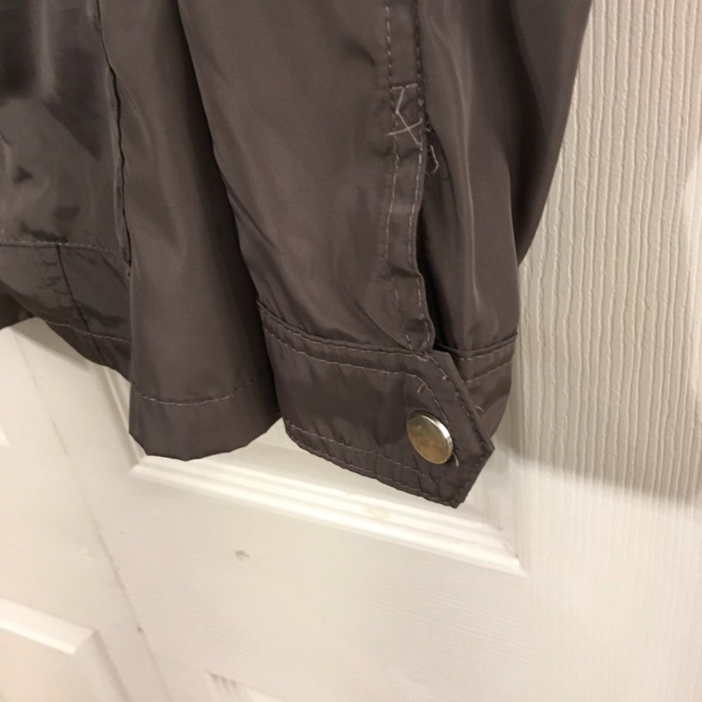 Athletic Collection by 26 International Lightweight Jacket - Picture 5 of 10